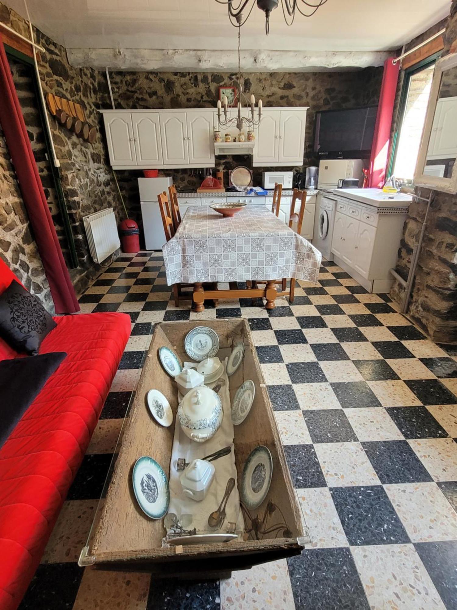 Gite Bellevue Avec Cheminee Et Bois Offert *