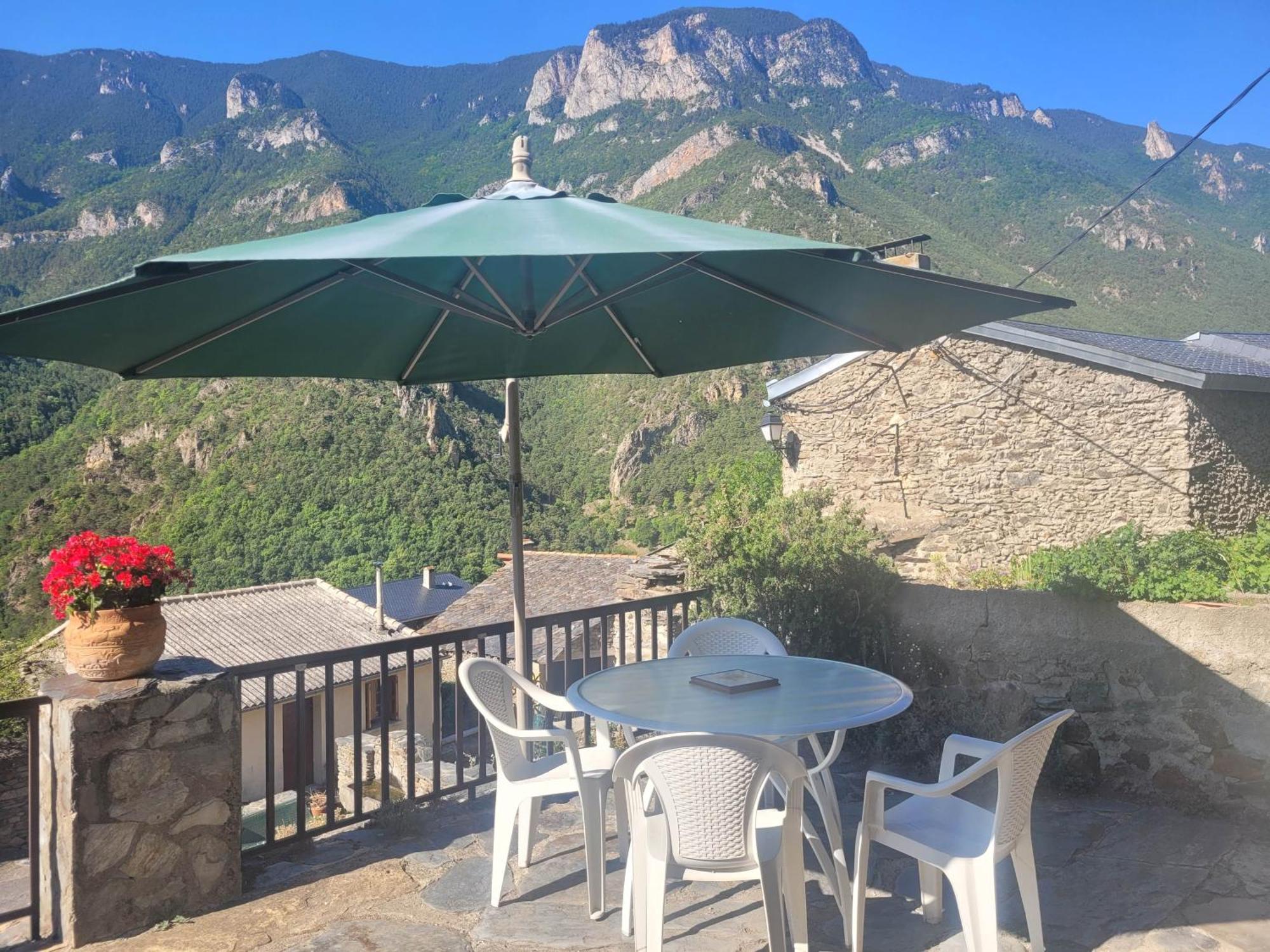Gite Bellevue Avec Cheminee Et Bois Offert Appartement *