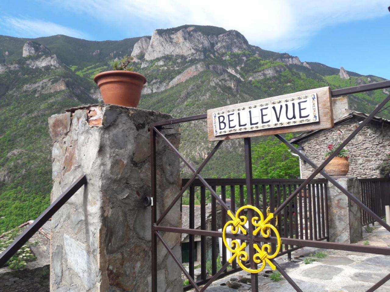 Gite Bellevue Avec Cheminee Et Bois Offert Apartment Nohedes